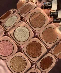SOL Body Body Makeup SOL Face & Body Highlighter